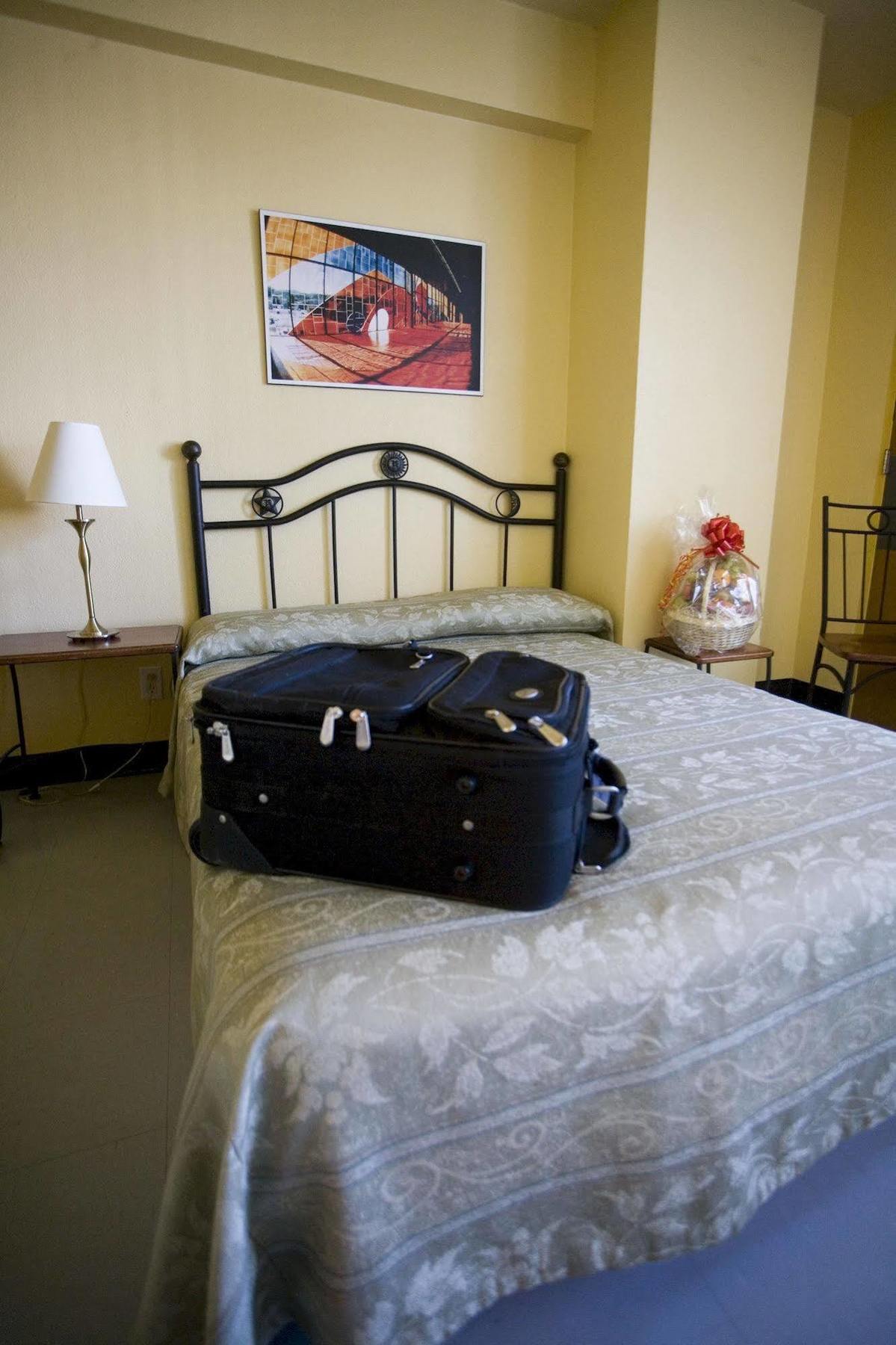 Résidences Campus Notre-Dame-de-Foy Saint-Augustin-de-Desmaures Extérieur photo